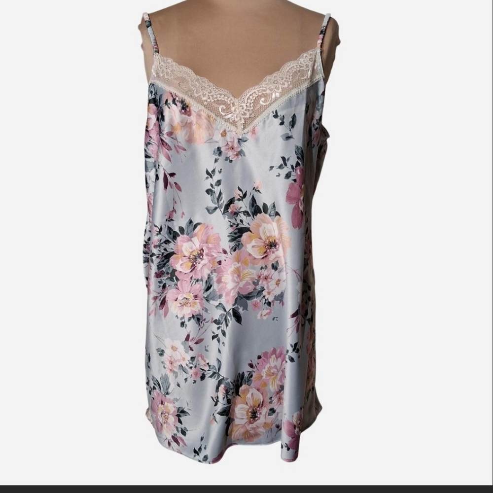 Floral Lace Trim Chemise XL